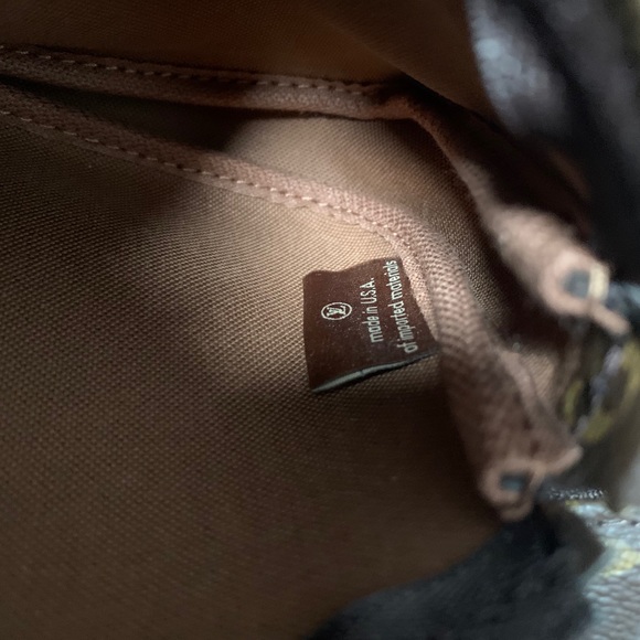 Louis Vuitton MULTI POCHETTE ACCESSOIRES - Picture 12 of 12